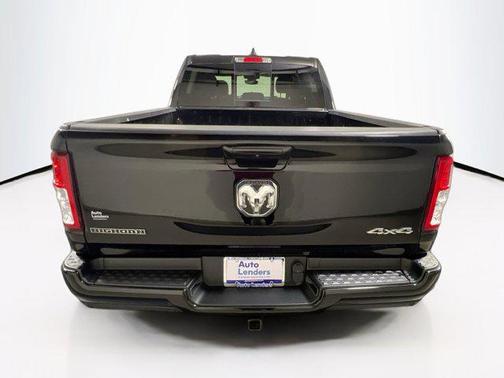 Diamond Black Crystal Pearlcoat 2023 RAM 1500 Big Horn/Lone Star