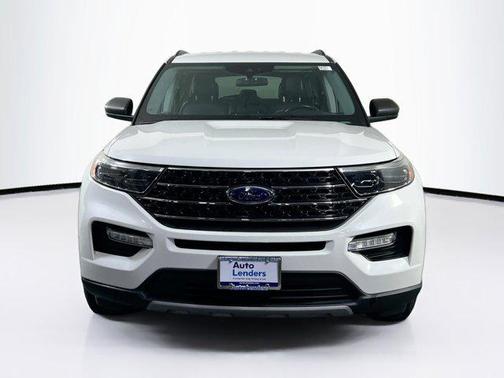 Star White Metallic Tri-Coat 2021 Ford Explorer XLT