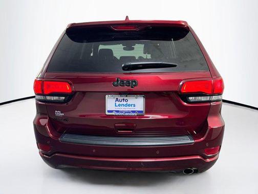 2022 Jeep Grand Cherokee Laredo