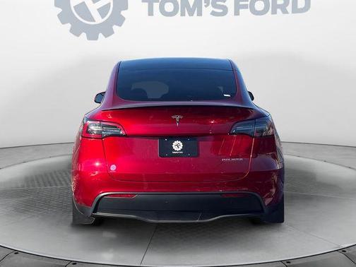2024 Tesla Model Y Performance