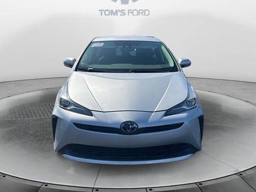 2021 Toyota Prius L