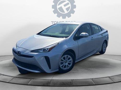 2021 Toyota Prius L
