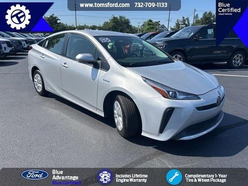 2021 Toyota Prius L