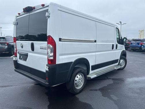 2023 RAM ProMaster 2500 Base