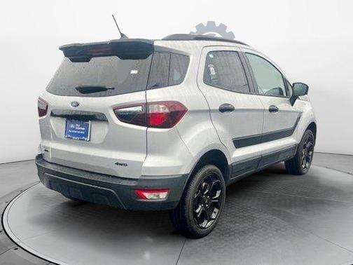 2022 Ford EcoSport SES