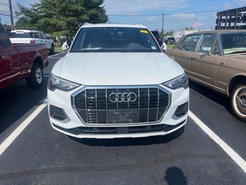 2022 Audi Q3 40 Premium