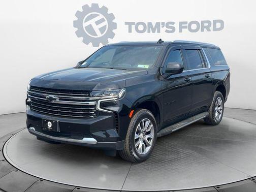 Black 2024 Chevrolet Suburban LT