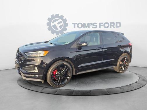 2022 Ford Edge ST