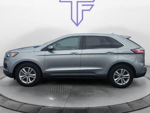 Iconic Silver Metallic 2020 Ford Edge SEL