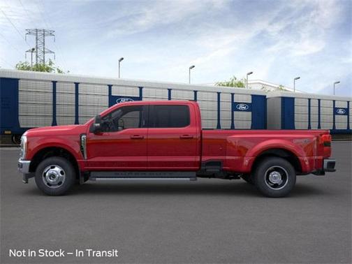 2025 Ford F-350 Lariat Super Duty