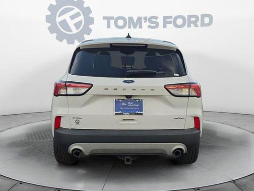 Oxford White 2022 Ford Escape SEL