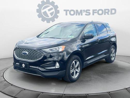 Agate Black Metallic 2023 Ford Edge SEL