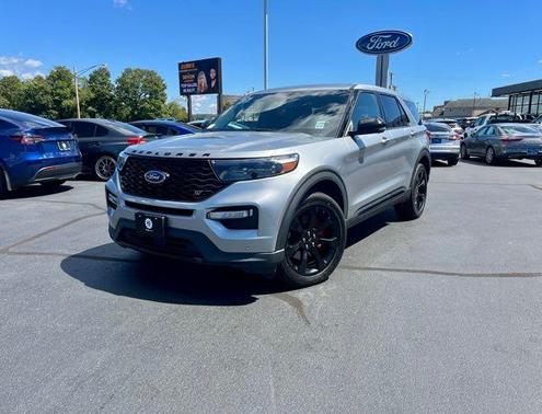 2022 Ford Explorer ST