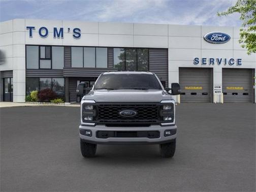 2025 Ford F-350 Lariat Super Duty