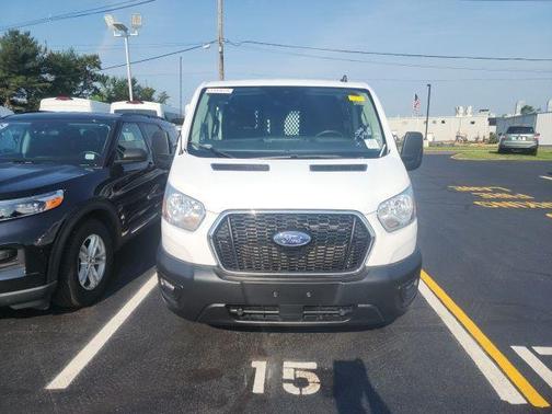 2022 Ford Transit-250 Base