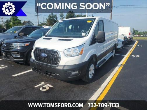 2022 Ford Transit-250 Base