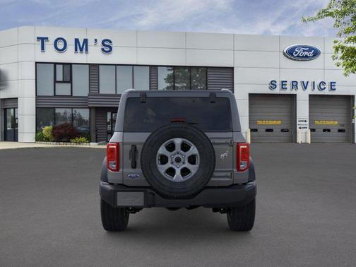 CARBONIZED GRAY METALLIC 2026 Ford Bronco Big Bend