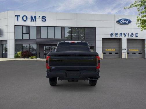 2025 Ford F-250 Platinum
