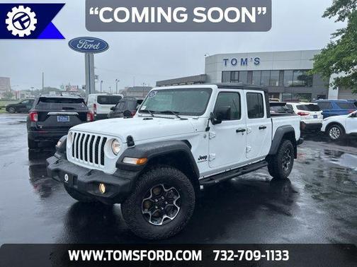 2020 Jeep Gladiator Sport