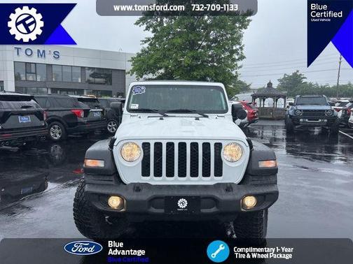 2020 Jeep Gladiator Sport