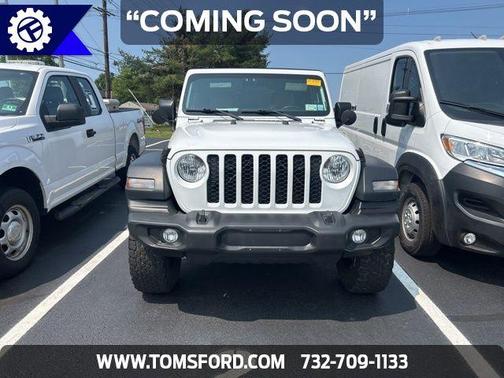 2020 Jeep Gladiator Sport