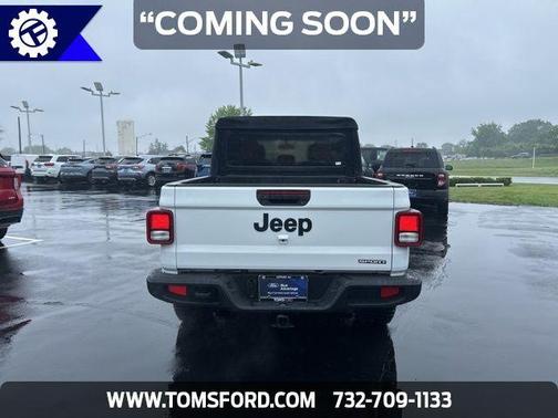 2020 Jeep Gladiator Sport
