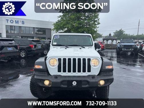 2020 Jeep Gladiator Sport