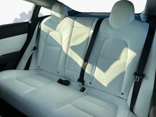 2020 Tesla Model 3 Performance