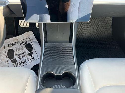 2020 Tesla Model 3 Performance