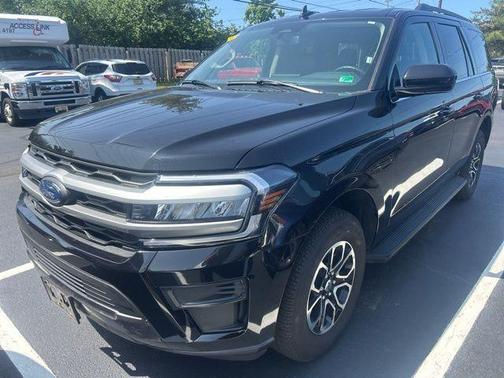 2024 Ford Expedition XLT