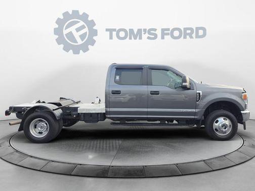 CARBONIZED GRAY 2022 Ford F-350 XL