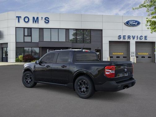 SHADOW BLACK 2026 Ford Maverick XLT