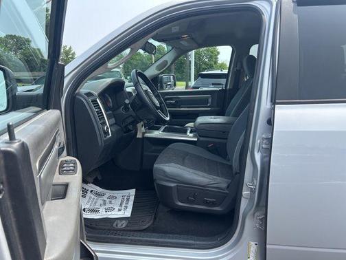 2014 RAM 1500 SLT