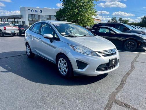 2013 Ford Fiesta SE