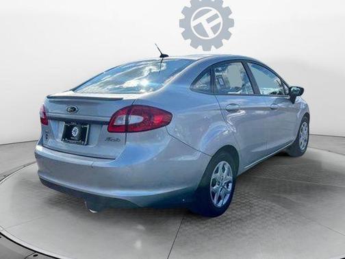 2013 Ford Fiesta SE