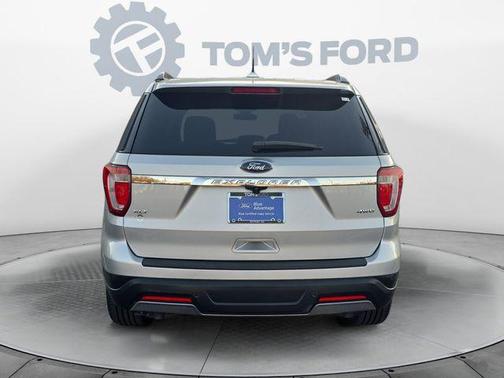 Ingot Silver 2019 Ford Explorer XLT