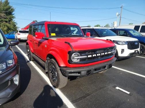 2023 Ford Bronco Outer Banks