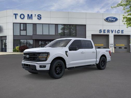 Oxford White 2026 Ford F-150 XLT