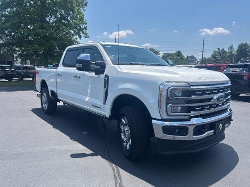 2025 Ford F-350 Lariat Super Duty