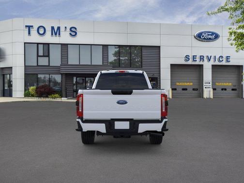 Oxford White 2026 Ford F-350 XL