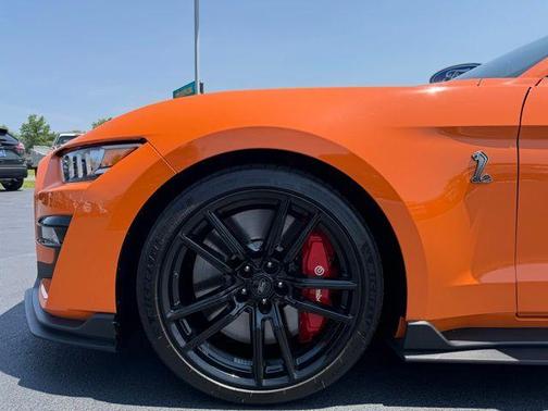 2020 Ford Shelby GT500 Base