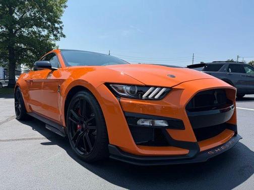 2020 Ford Shelby GT500 Base