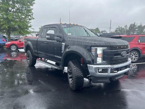 2017 Ford F-350 Lariat Super Duty