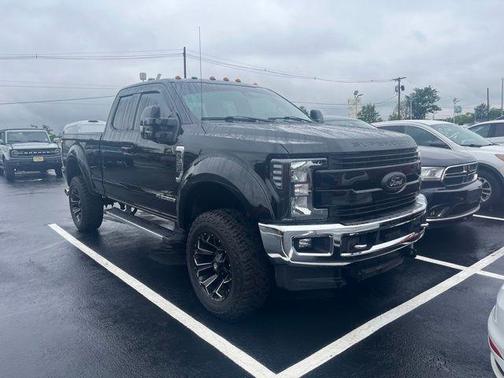 2017 Ford F-350 Lariat Super Duty
