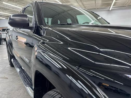 2014 Toyota Tacoma Base