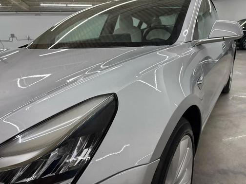 Silver 2018 Tesla Model 3 Long Range