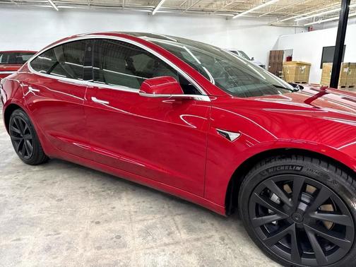 2019 Tesla Model 3 Long Range