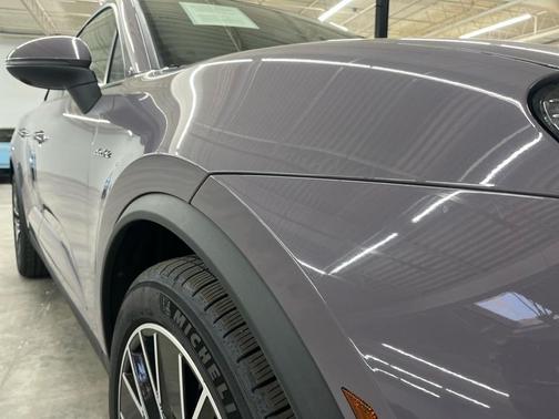 2024 Porsche Macan 4