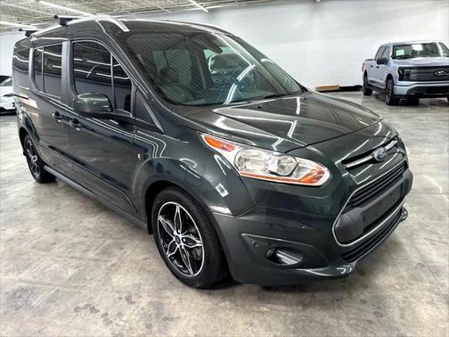2018 Ford Transit Connect Titanium w/Rear Liftgate
