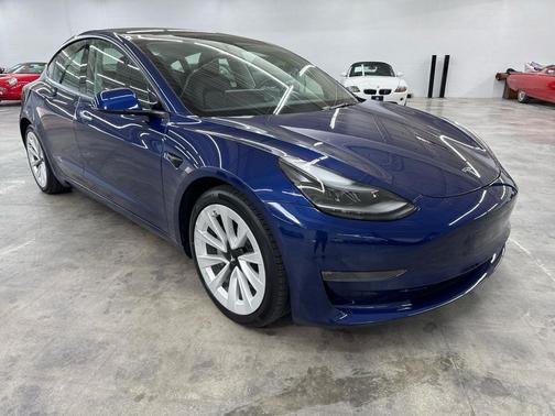 2022 Tesla Model 3 Long Range